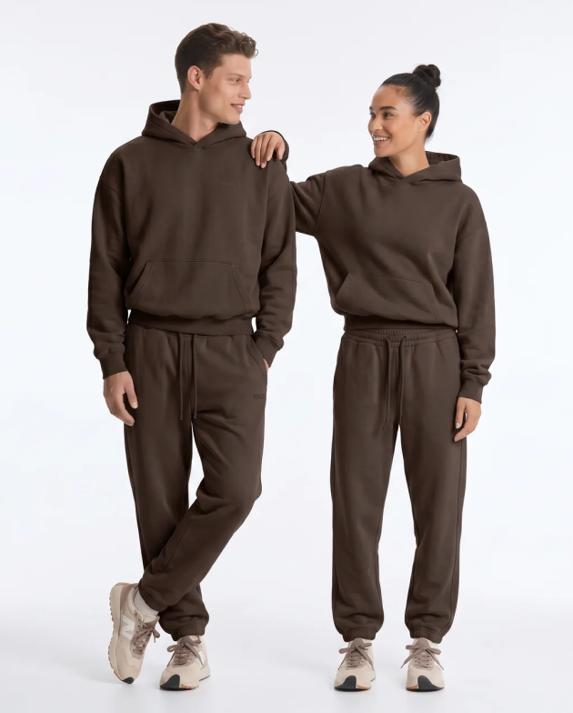 Tracksuit Set – Brown – set on models